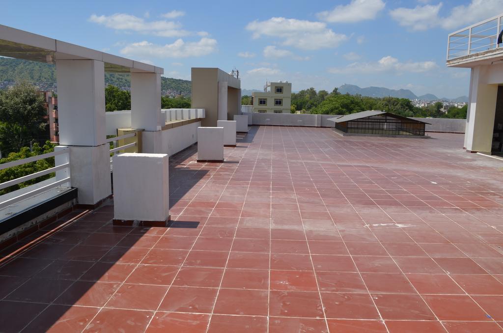 Ardency Inn Udaipur Exterior photo